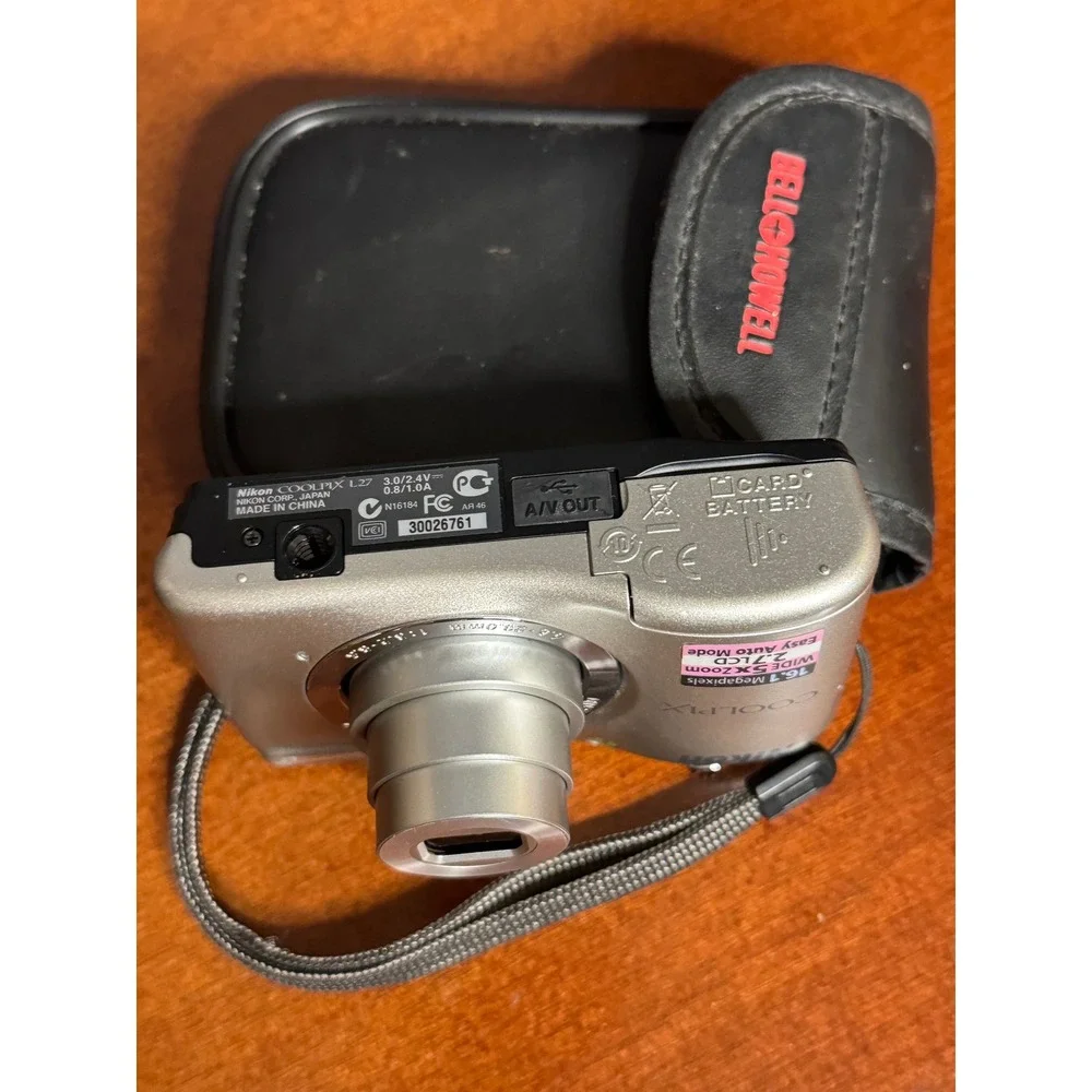 Nikon Coolpix L27 Silver 16.1MP Digital Camera 5x Zoom Bundle with 8GB SD Case